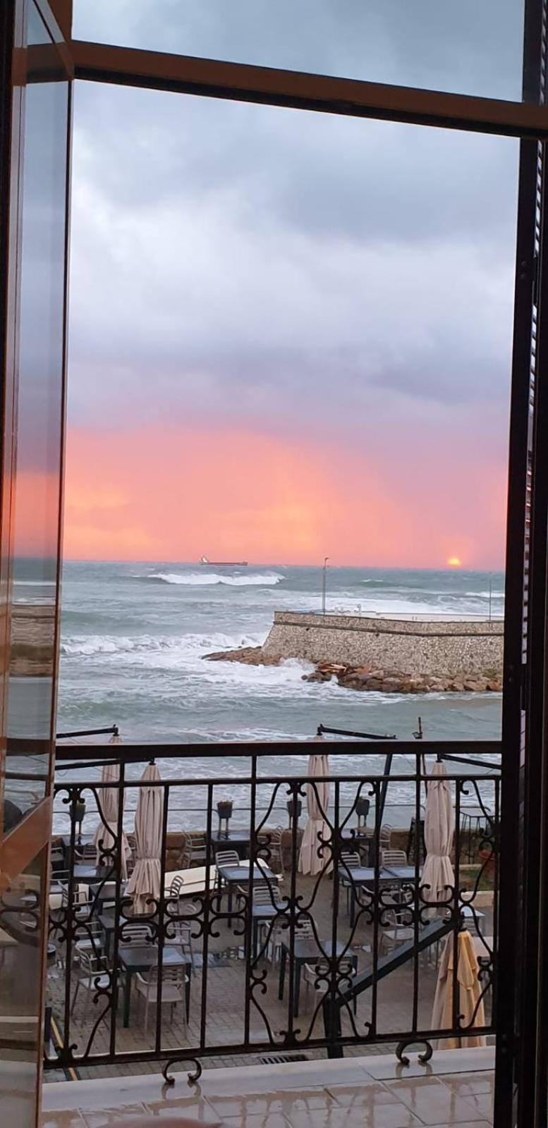 Mowita Lägenhet Civitavecchia Exteriör bild