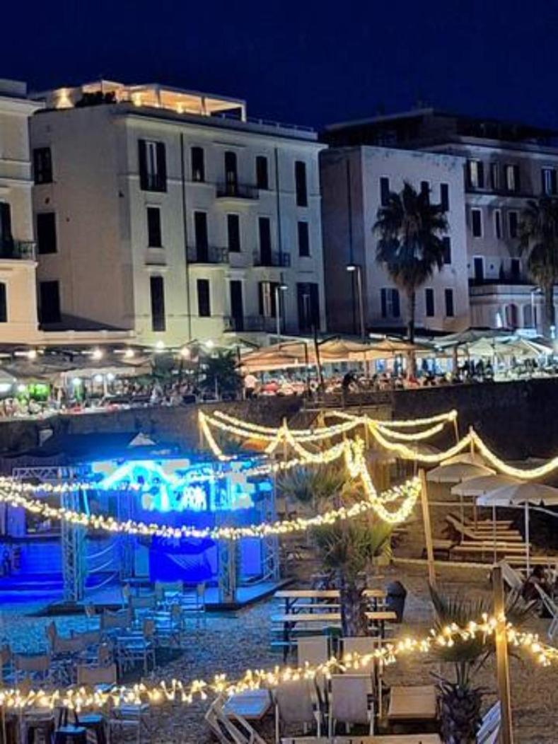Mowita Lägenhet Civitavecchia Exteriör bild