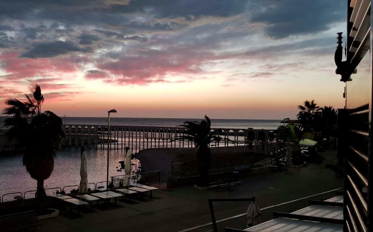 Mowita Lägenhet Civitavecchia Exteriör bild