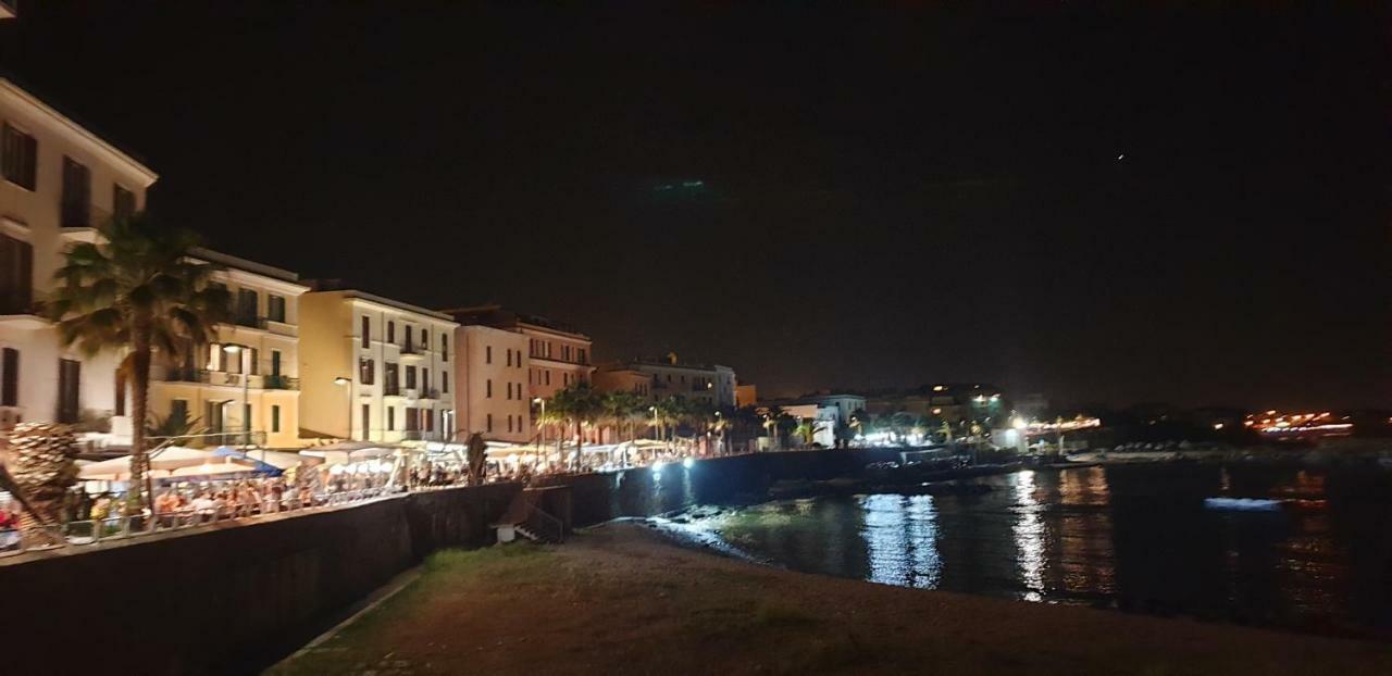 Mowita Lägenhet Civitavecchia Exteriör bild